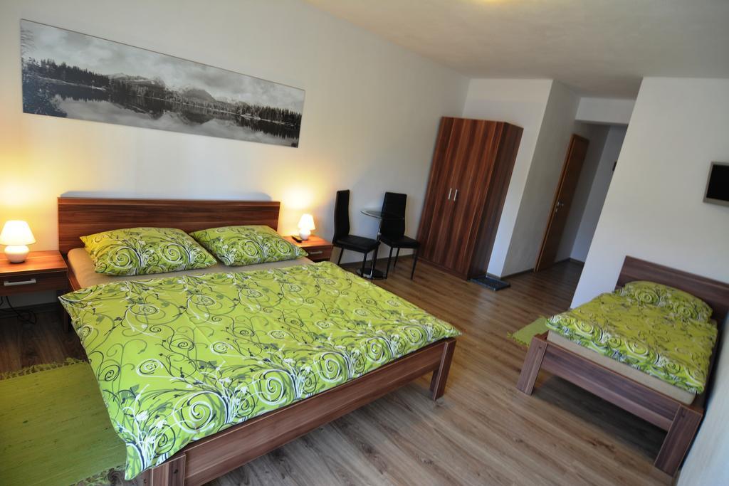 Villa Gold Нова-Лесна Номер фото
