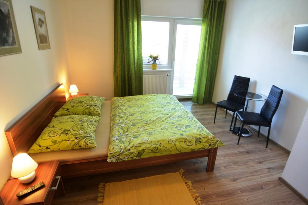 Villa Gold Нова-Лесна Номер фото