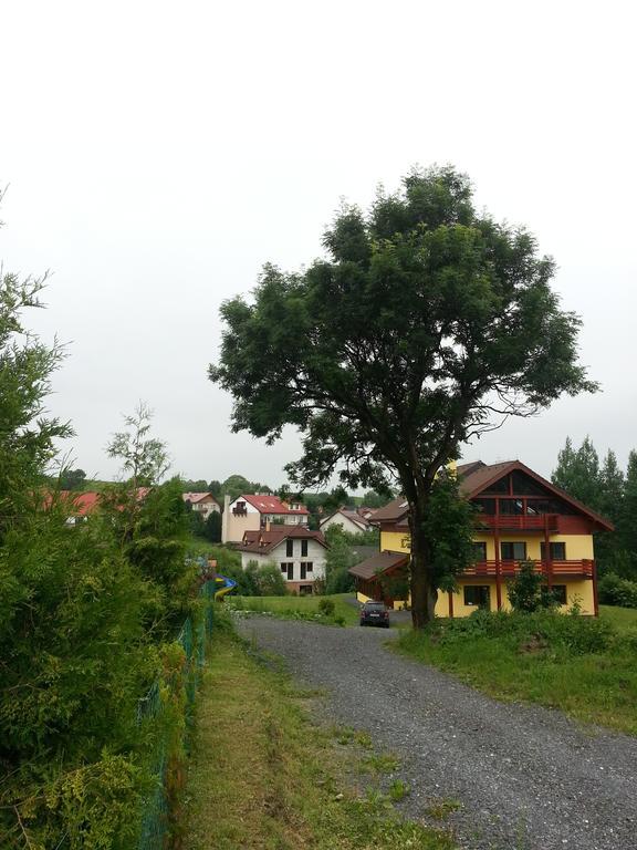 Villa Gold Нова-Лесна Экстерьер фото
